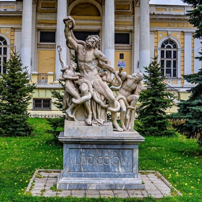 АУДІО ІСТОРІЇ ТА ВІРТУАЛЬНІ ТУРИ